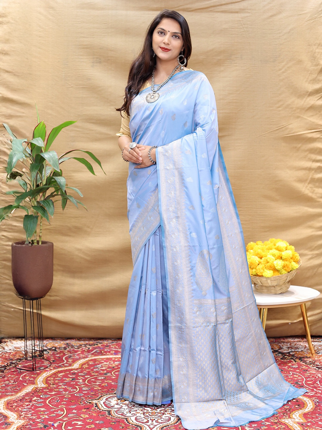 

Kandora Woven Design Zari Pure Silk Banarasi Saree, Blue