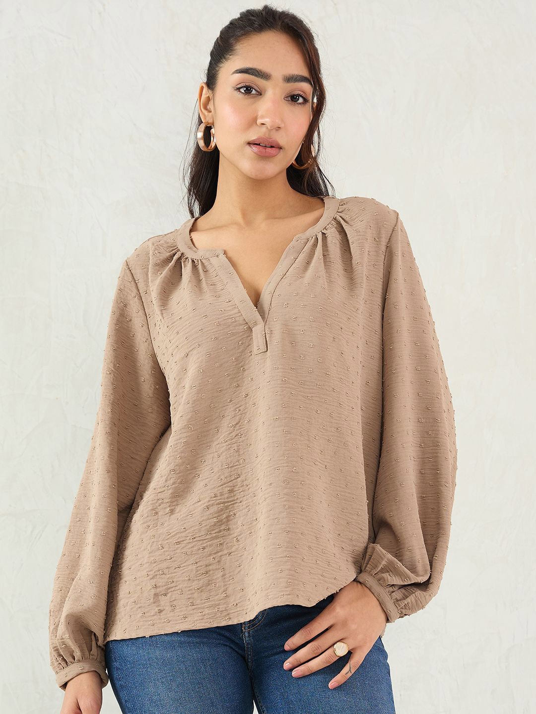 

FEMMELLA Mandarin Collar Top, Beige