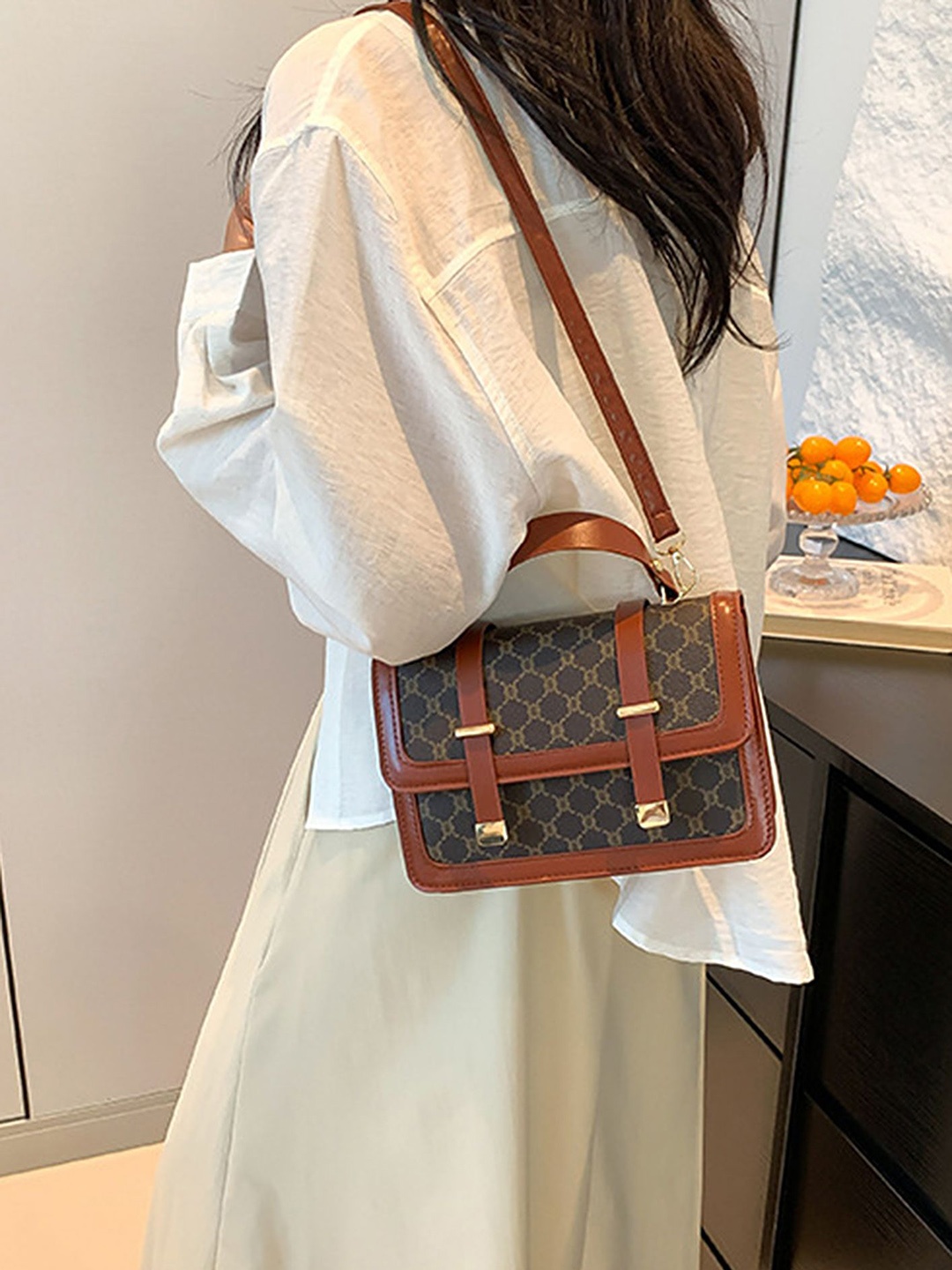 

LULU & SKY PU Shopper Handheld Bag with Fringed, Coffee brown