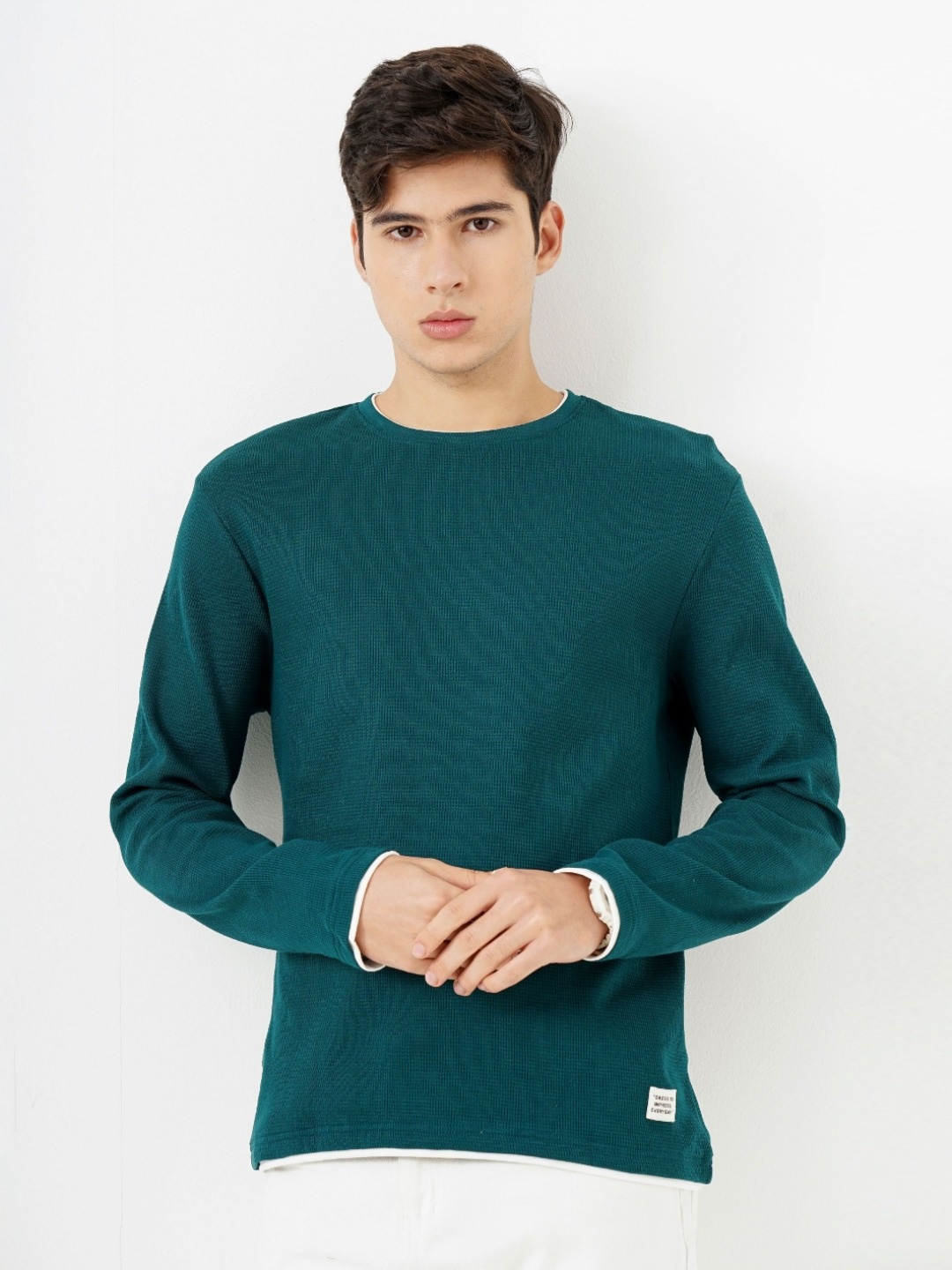 

Genoa Men Solid Round Neck Cotton T-shirt, Teal