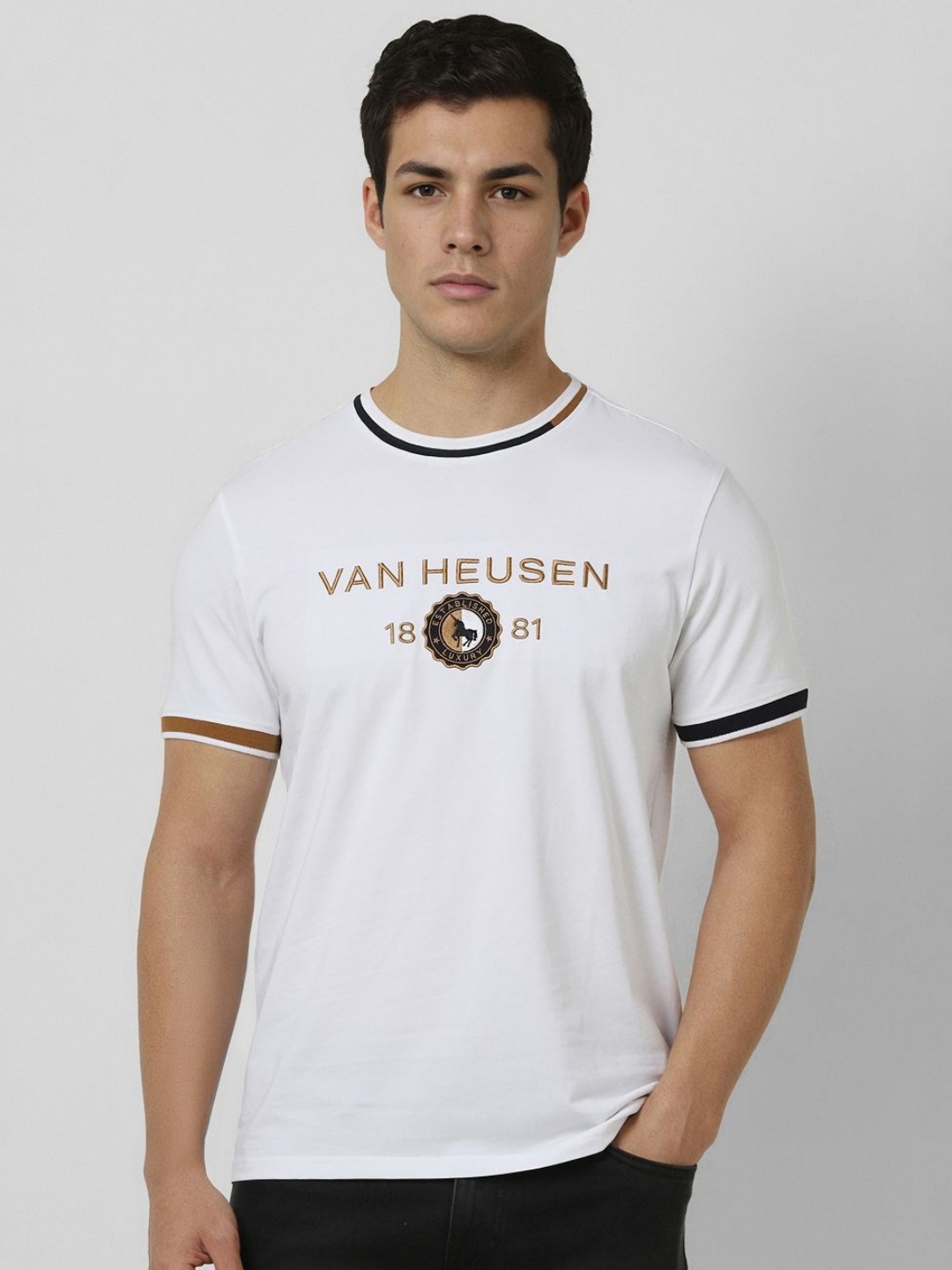 

Van Heusen Sport Men Typography Printed T-shirt, White