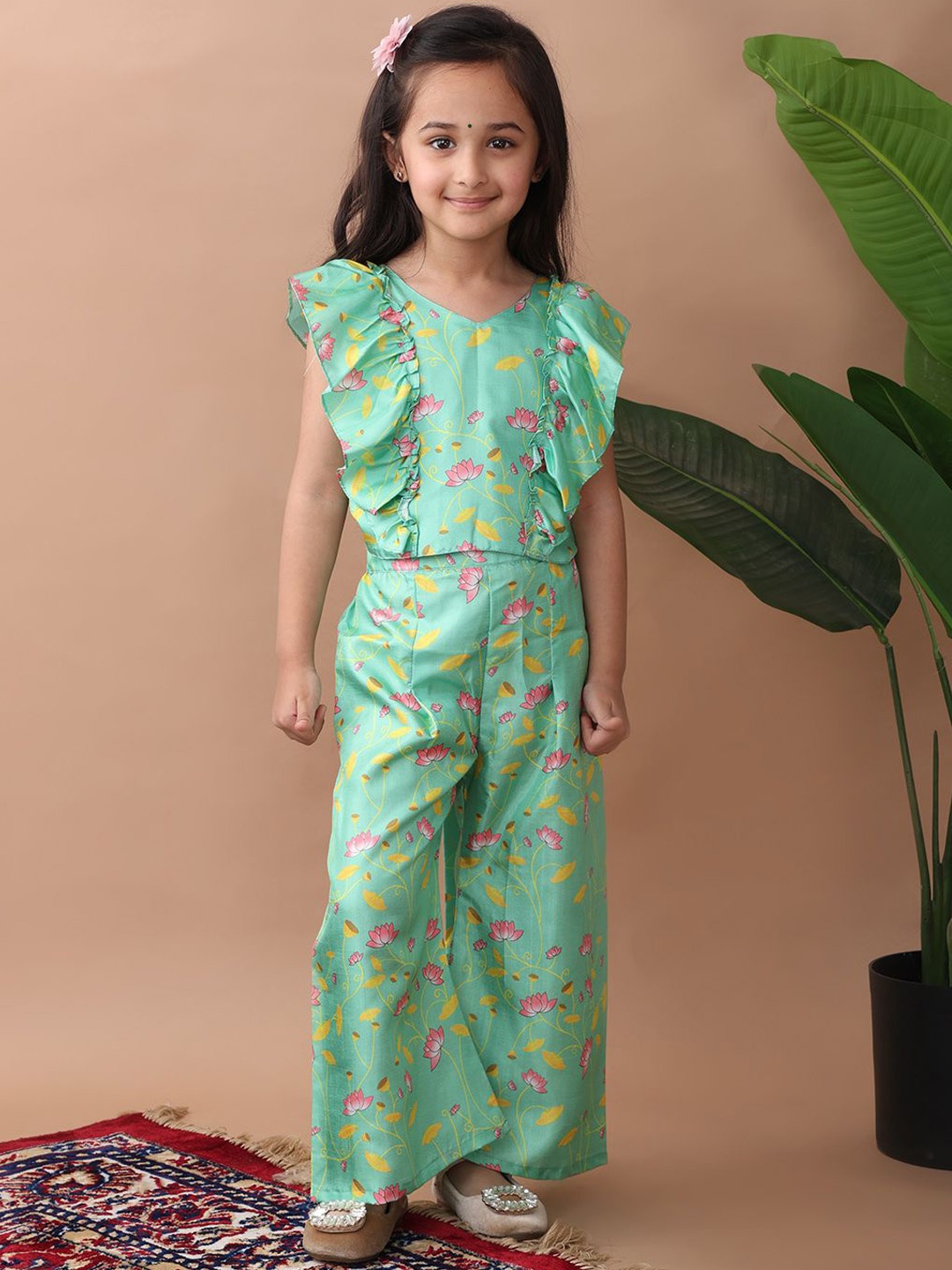 

Here&Now X Kinder Kids Girls Floral Printed V-Neck Top With Palazzos, Green