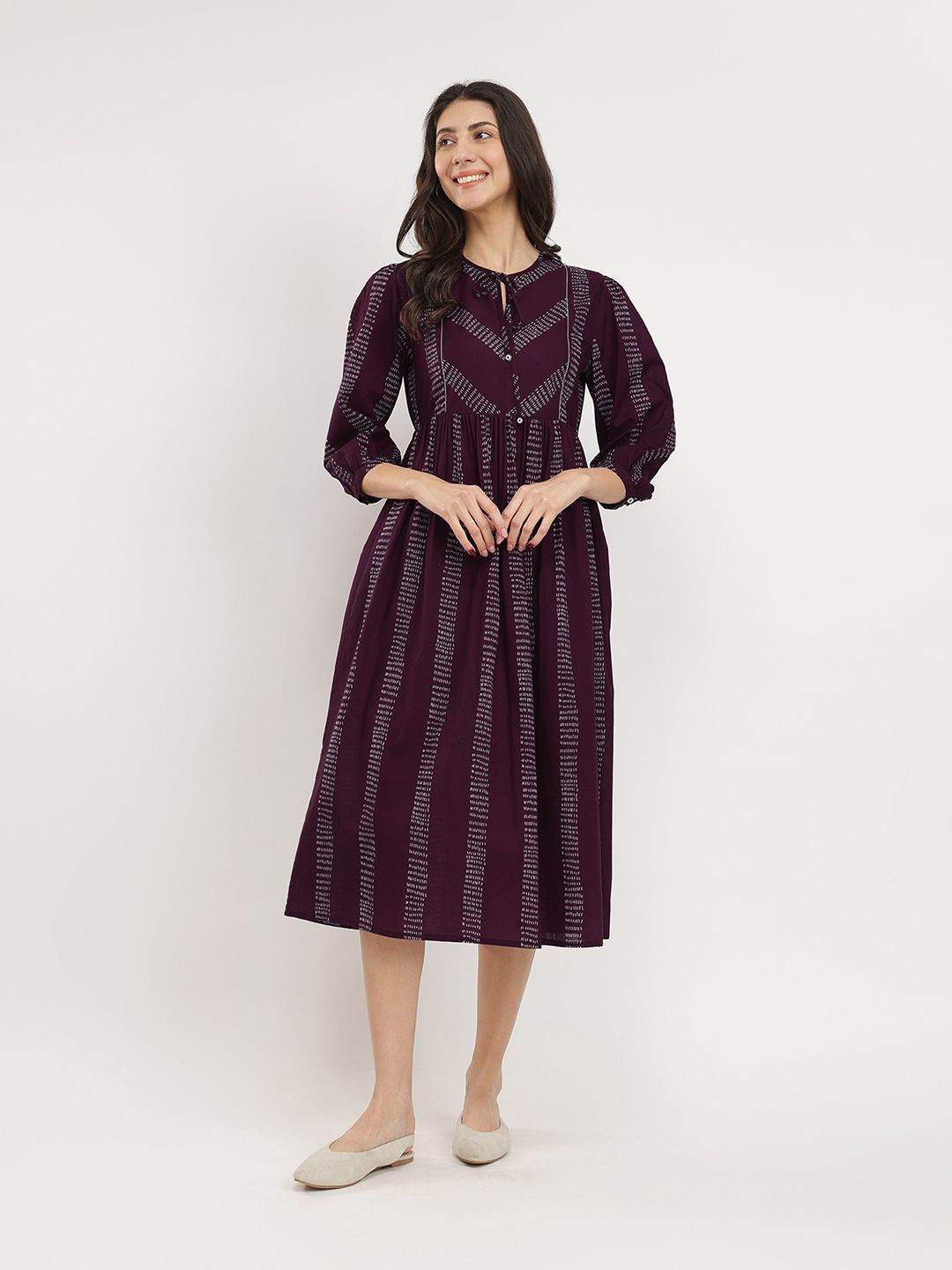 

Pink Fort Women Cotton Geometric Print TIe-Up Dress Burgundy