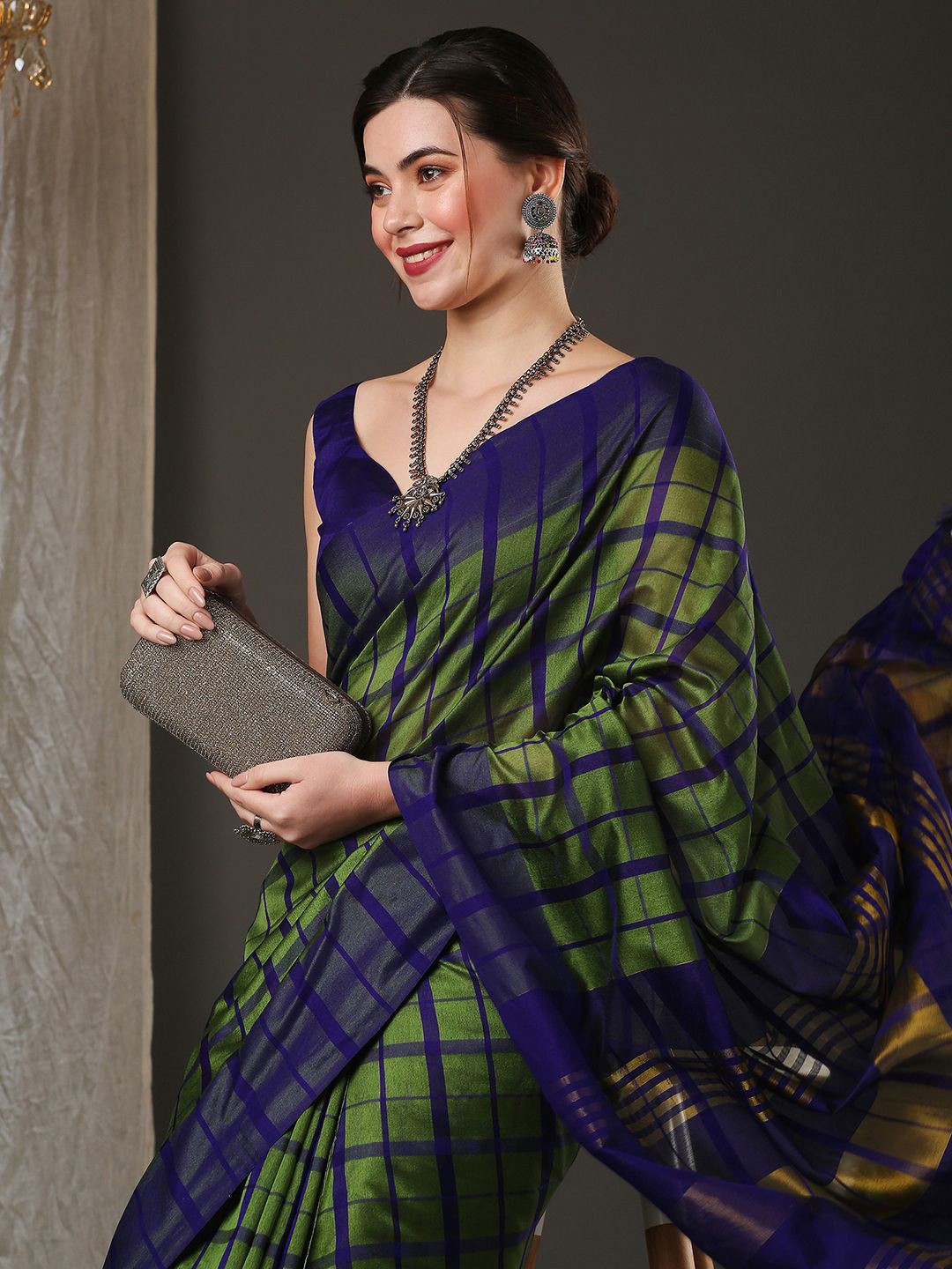 

Mitera Checked Silk Cotton Designer Saree, Green