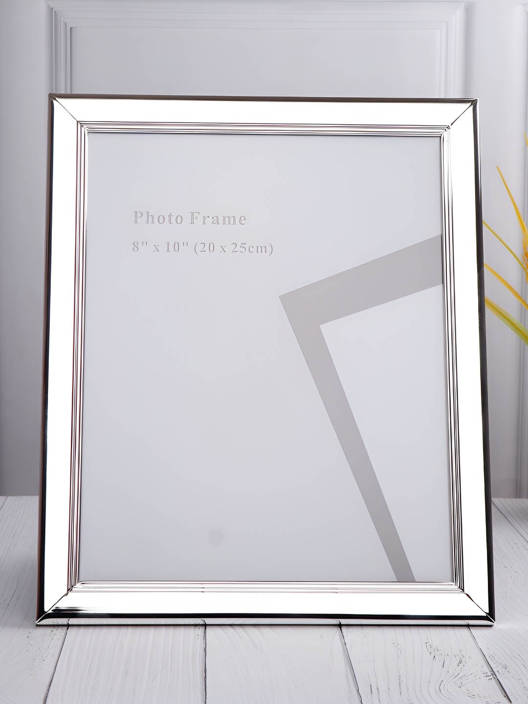 

Archies Silver-Toned 1 Pieces Metal Table Photo Frames