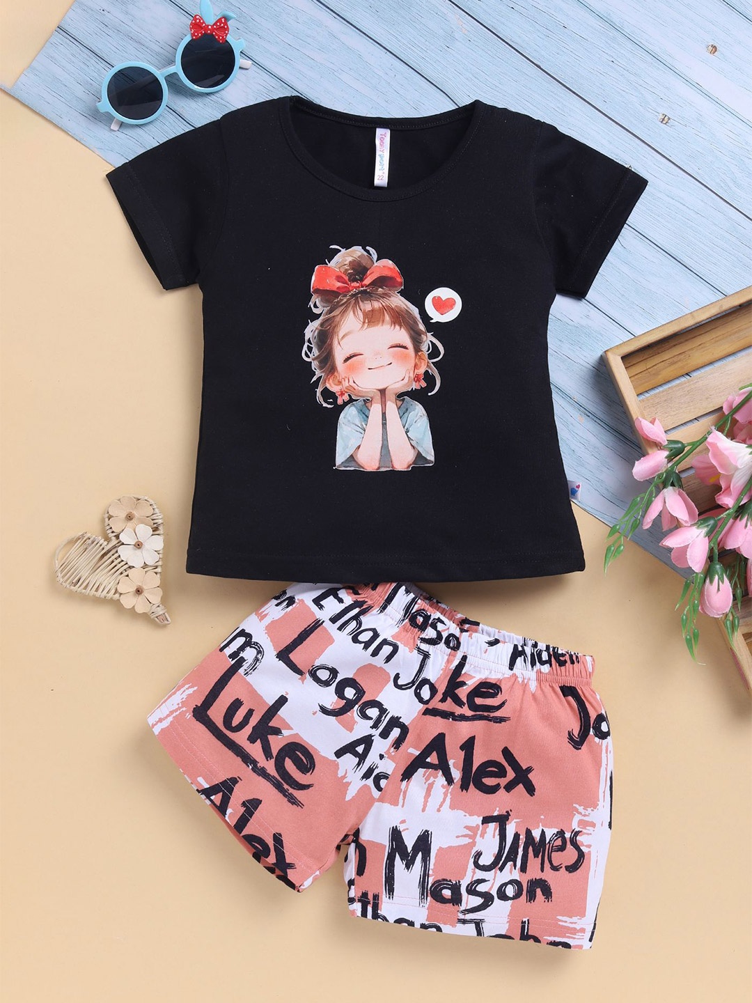 

Toonyport Girls Cartoon Printed Pure Cotton T-shirt with Shorts, Black