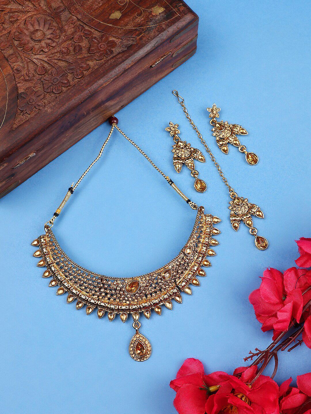 

Anouk Gold Plated Cubic Zirconia Studded Necklace And Earrings With Maang Tikka