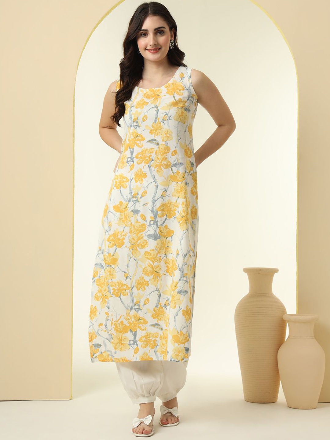 

KALINI Floral Printed Round Neck Straight Kurta With Salwar, Yellow