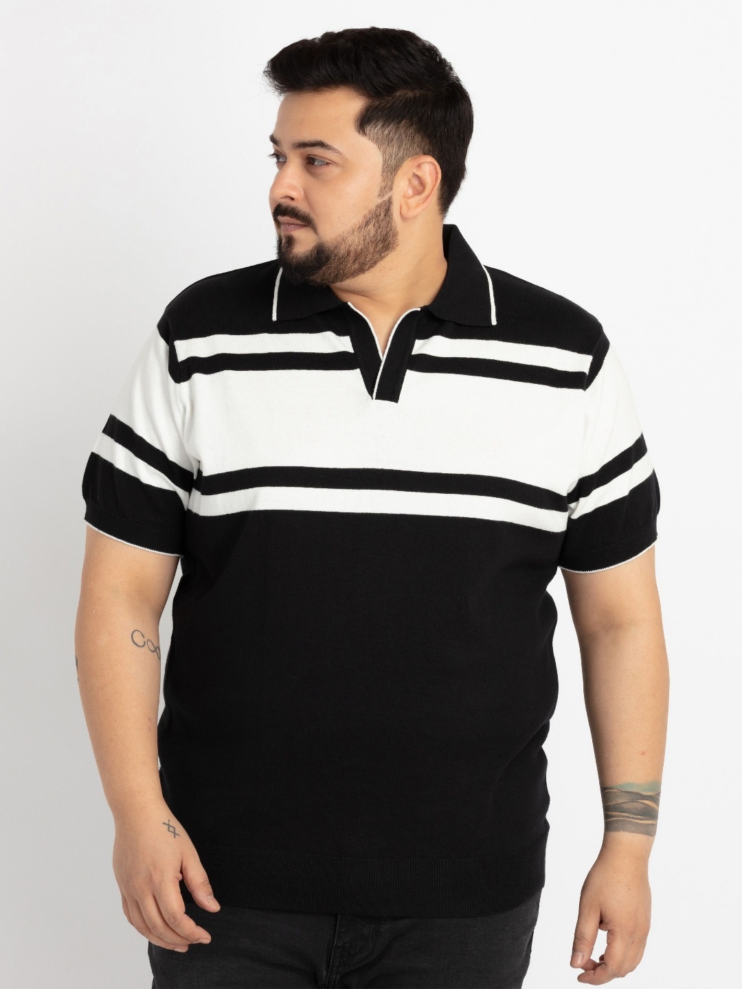 

UNSIZED Men Plus Size Colourblocked Polo Collar Cotton T-shirt, Black