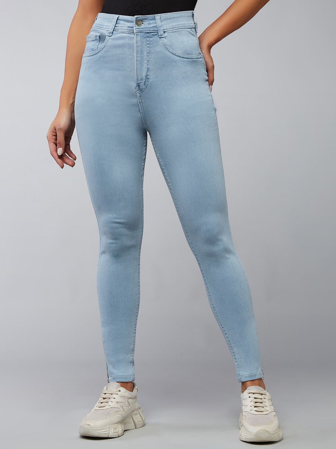 

DOLCE CRUDO Women Skinny Fit High-Rise Heavy Fade Stretchable Jeans, Blue