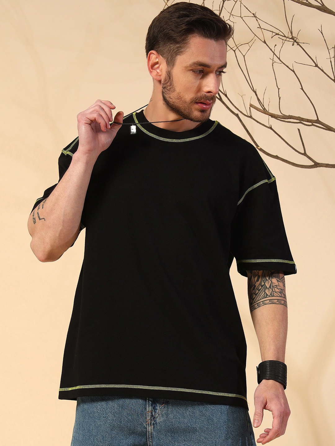 

PockMAN Men Bio Finish Solid Round Neck Cotton Oversized T-shirt, Black