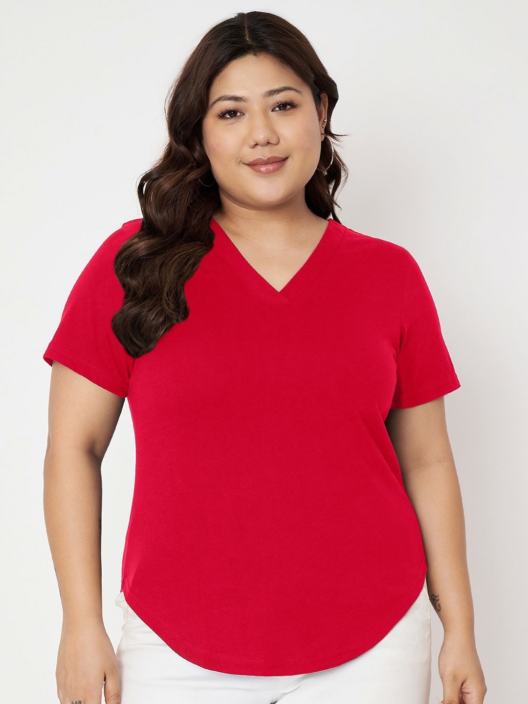 

BRINNS Women Plus Size Solid V-Neck Cotton T-shirt, Magenta