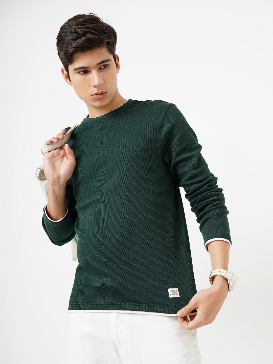 

Genoa Men Solid Round Neck Cotton T-shirt, Teal