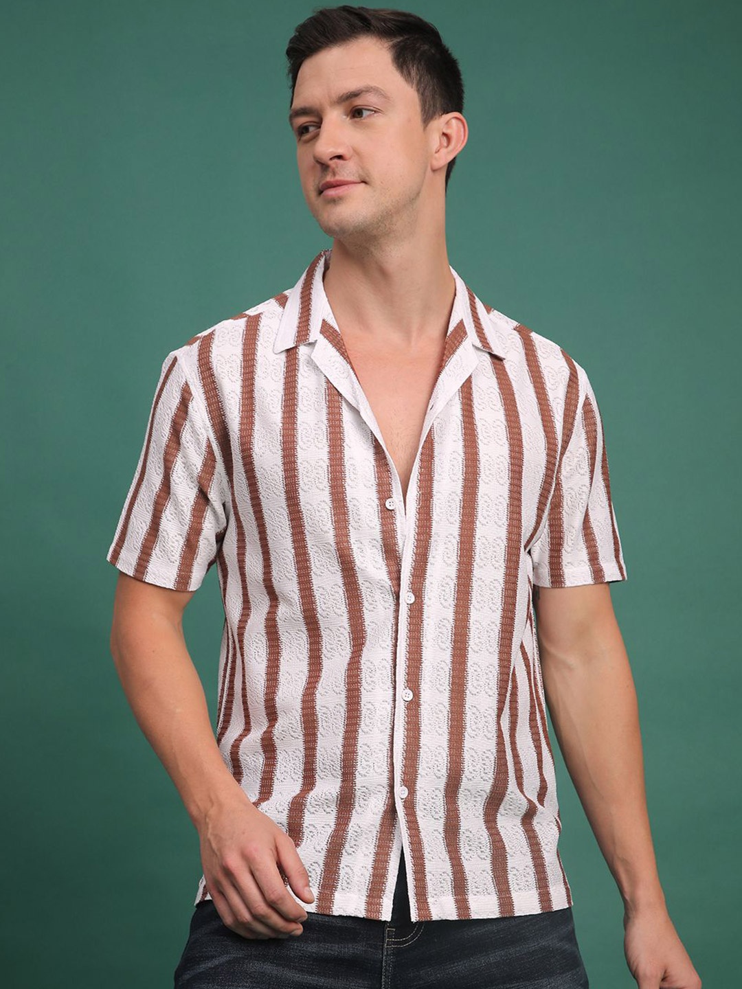 

Voroxy Men Relaxed Opaque Striped Casual Shirt, Brown