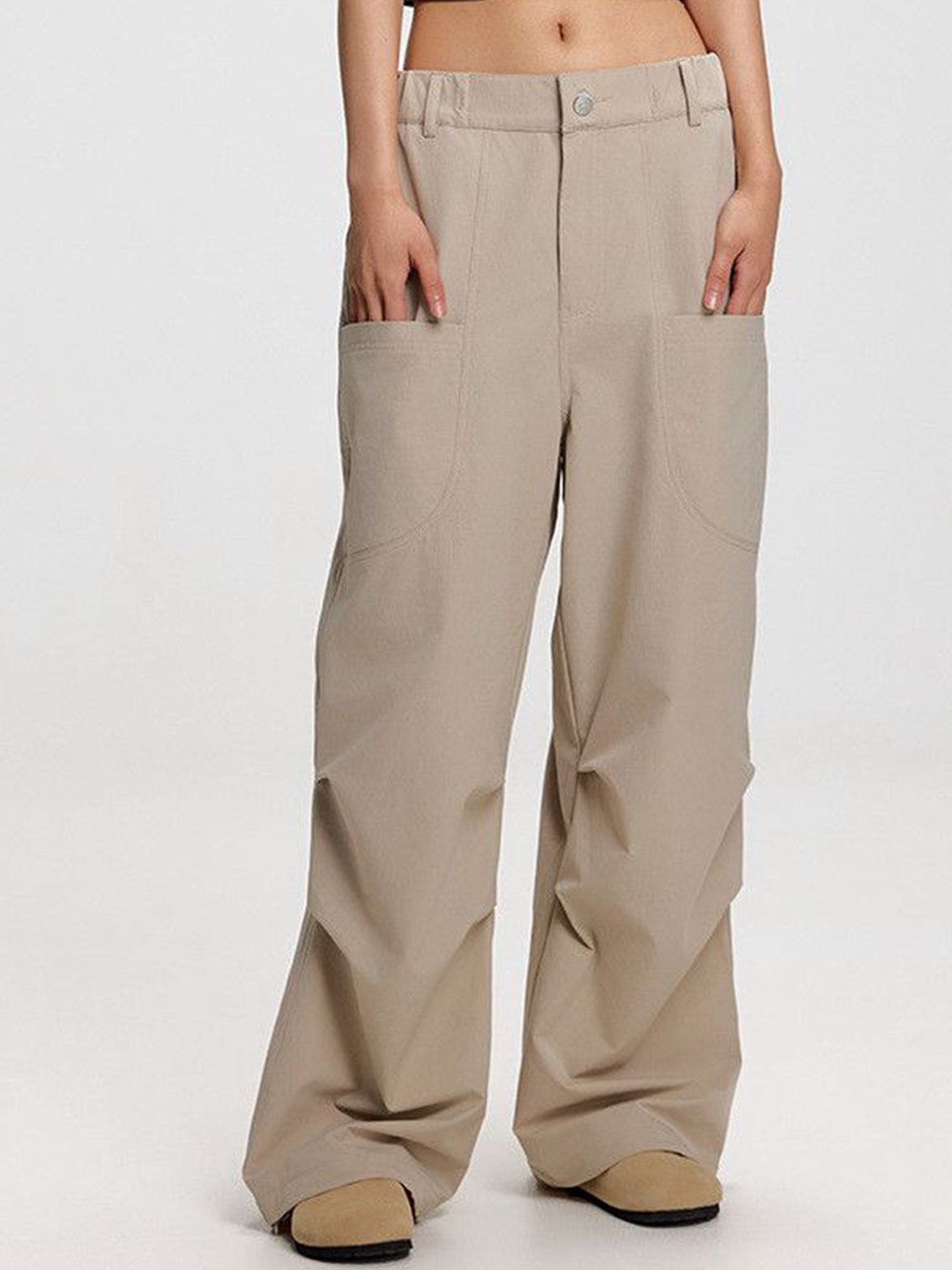 

DressBerry Women Trousers, Khaki