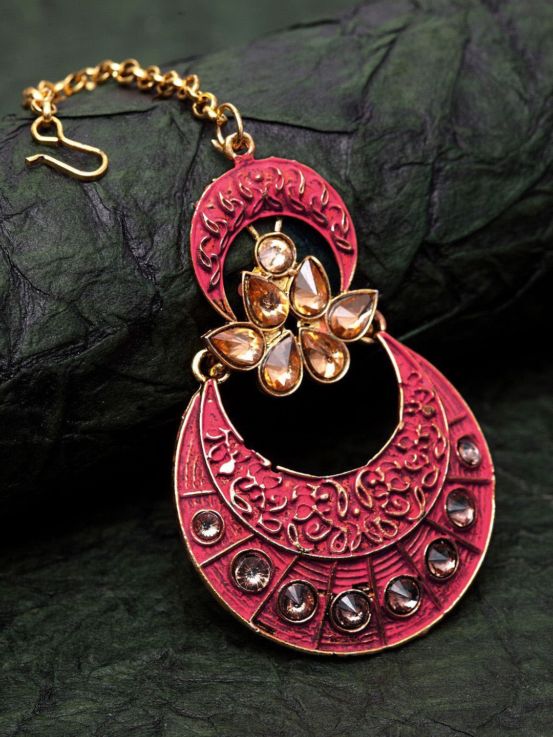 

Anouk Gold-Plated Stone Studded Enamelled Maang Tikka, Magenta