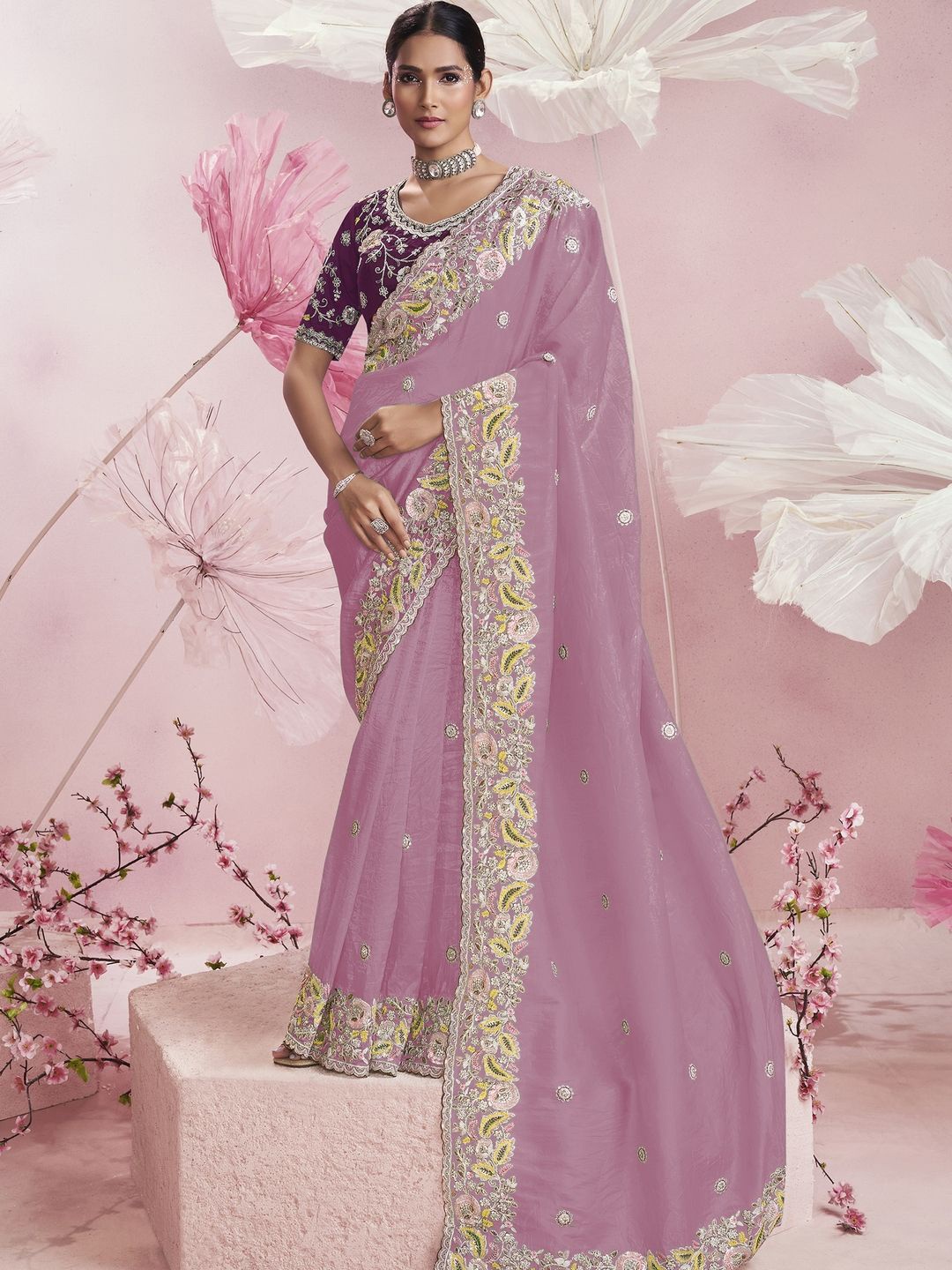 

Suha Floral Embroidered Pure Silk Saree, Purple