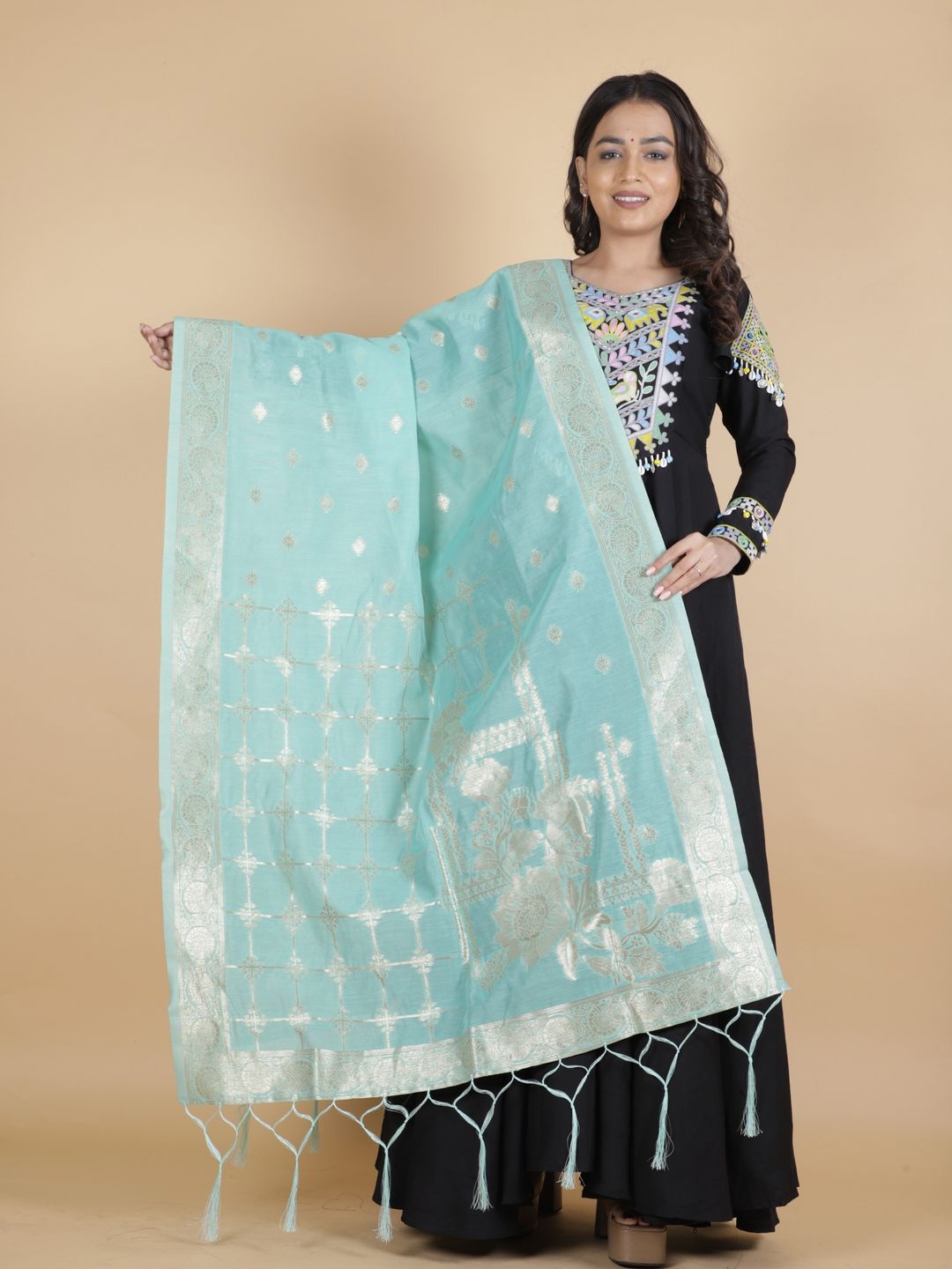 

Suha Floral Woven Design Dupatta With Zari, Green