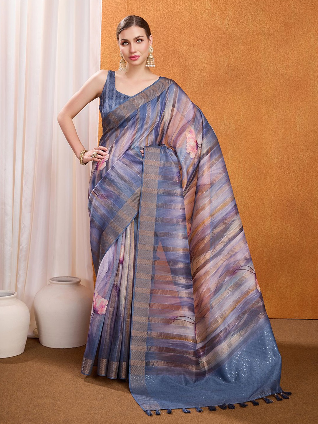 

Mantrotsav Striped Zari Tissue Saree, Blue