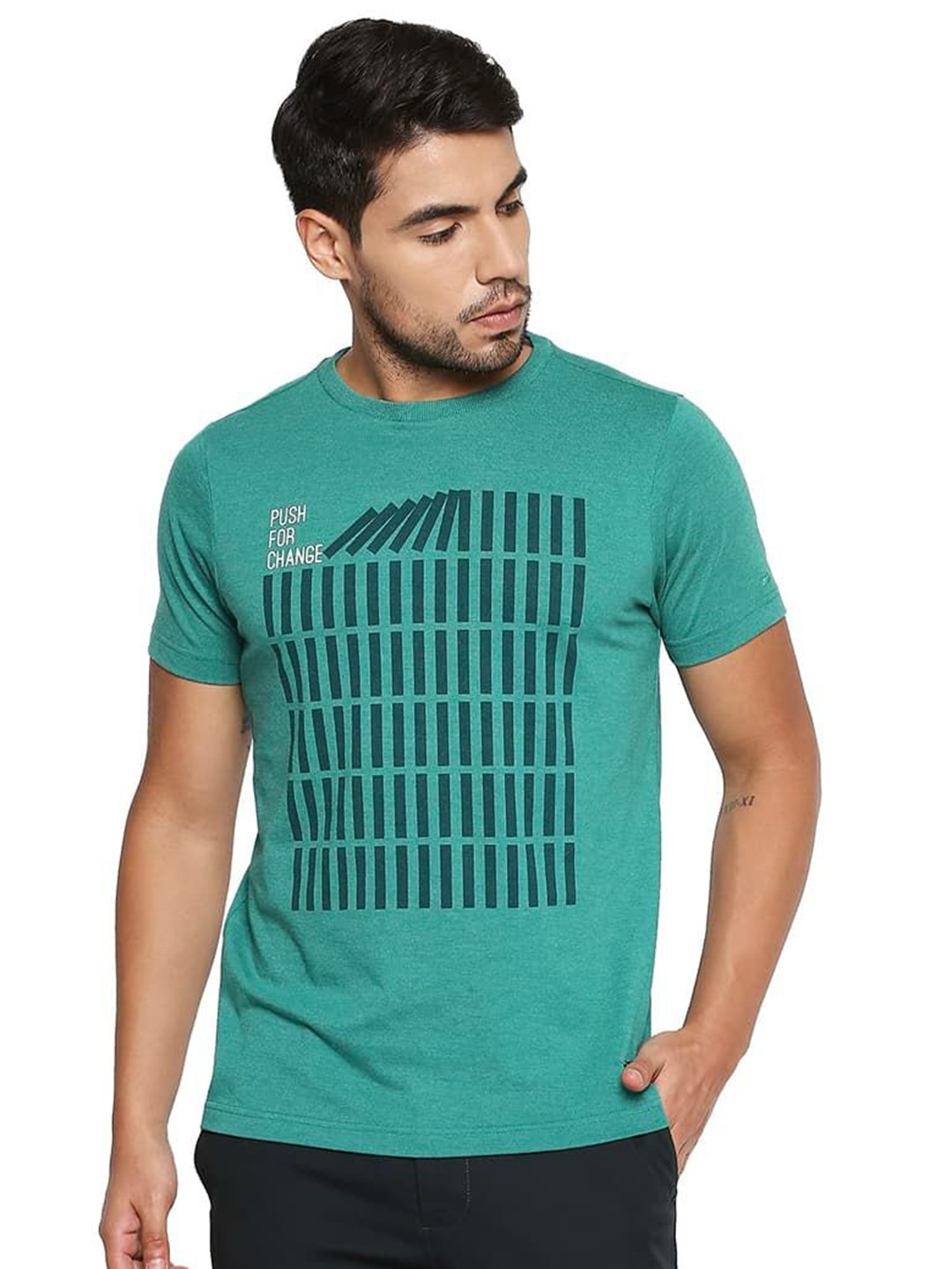 

Basics Men Geometric Printed Round Neck Cotton Boxy T-shirt, Green