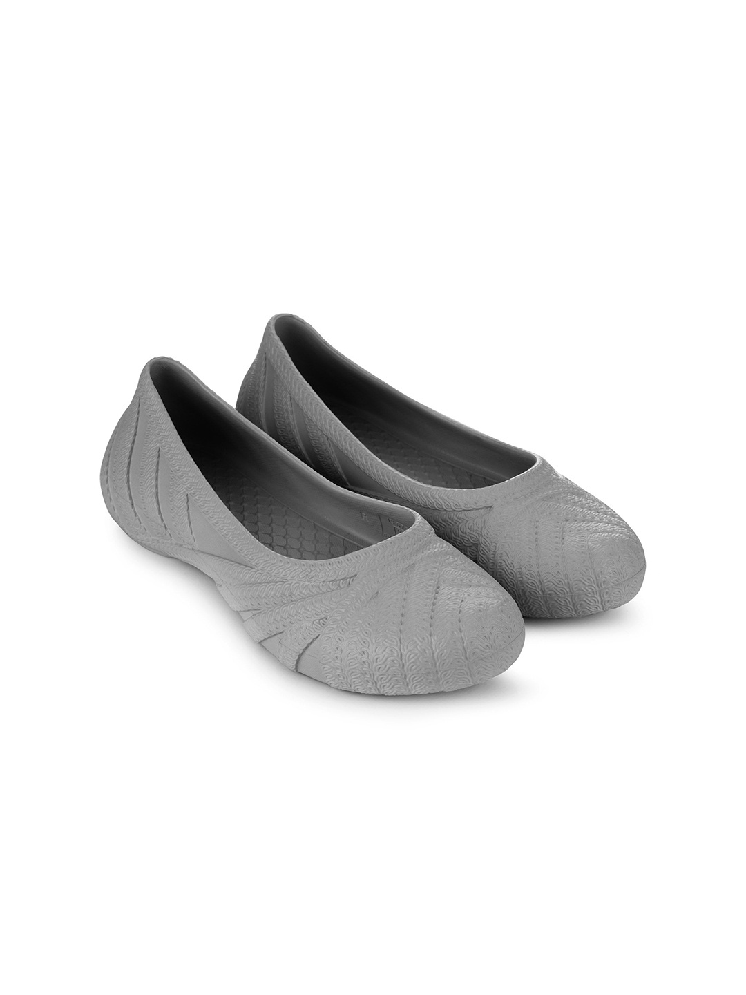 

Hoppa Women Textured Ballerinas Flats, Grey