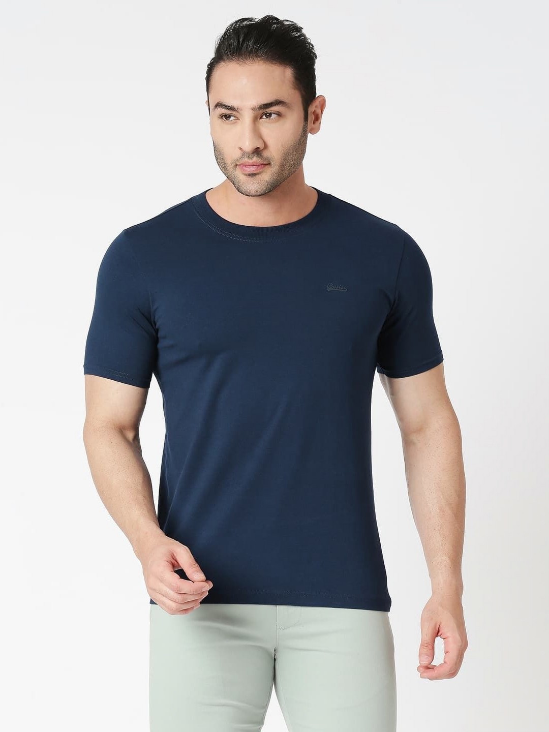 

Basics Men Solid Round Neck Cotton T-shirt, Navy blue