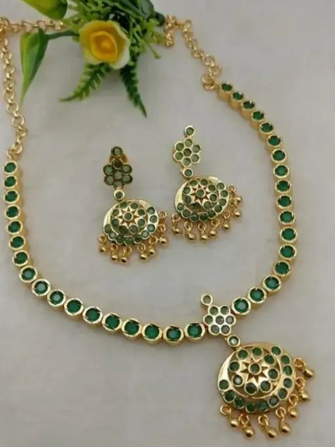 

Rangrozo Jewellery Gold-Plated Stone-Studded & Beaded Jewellery Set