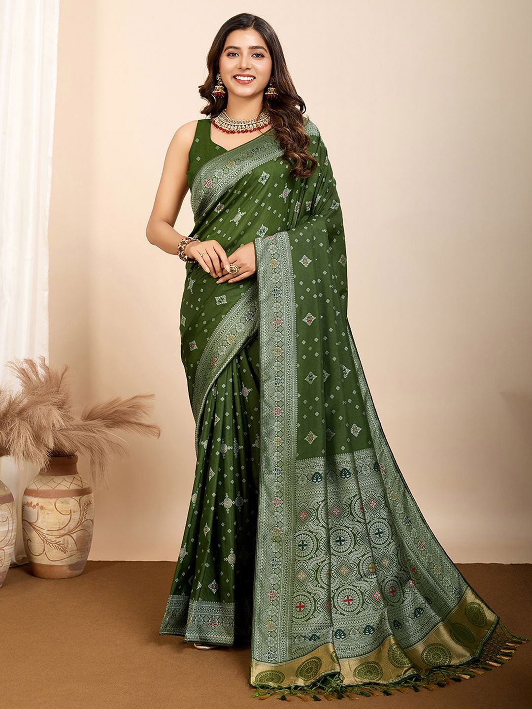 

Satrani Woven Design Pure Silk Designer Paithani Saree, Olive