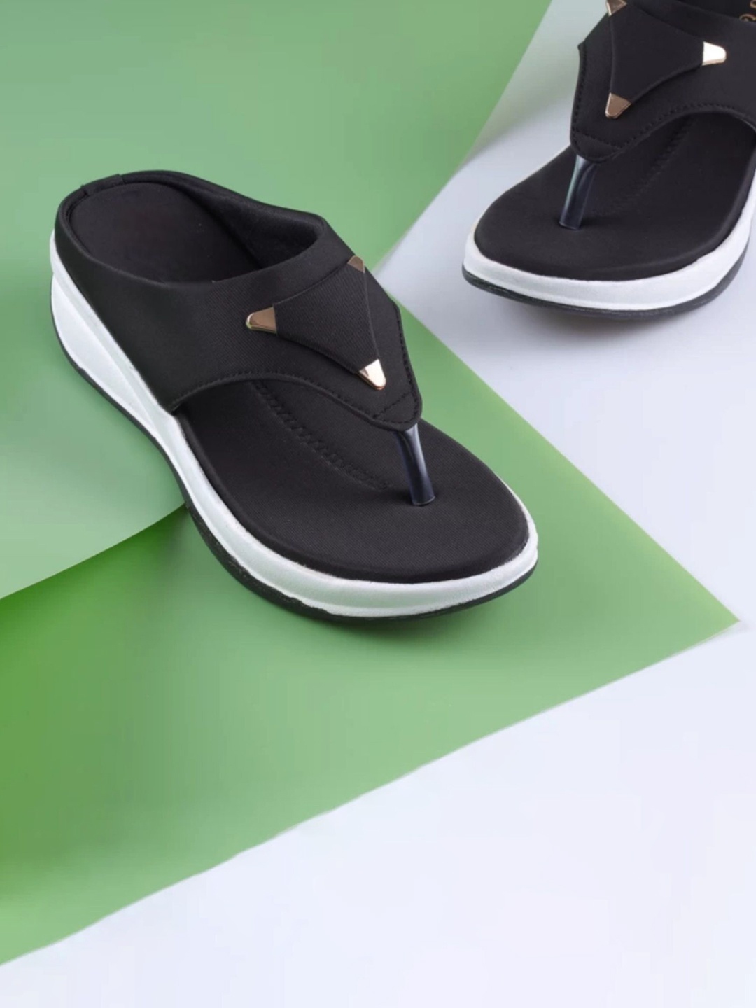 

SAWADI Flatform with, Black