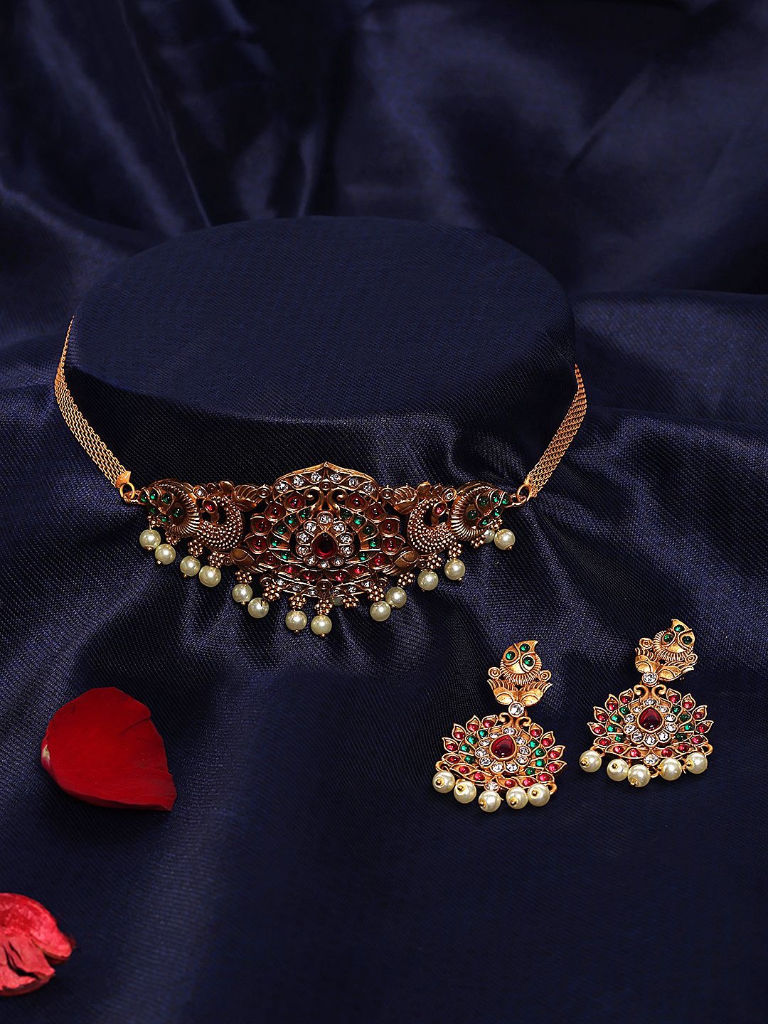 

Rujve Jewellery Gold-Plated Stone-Studded & Beaded Jewellery Set