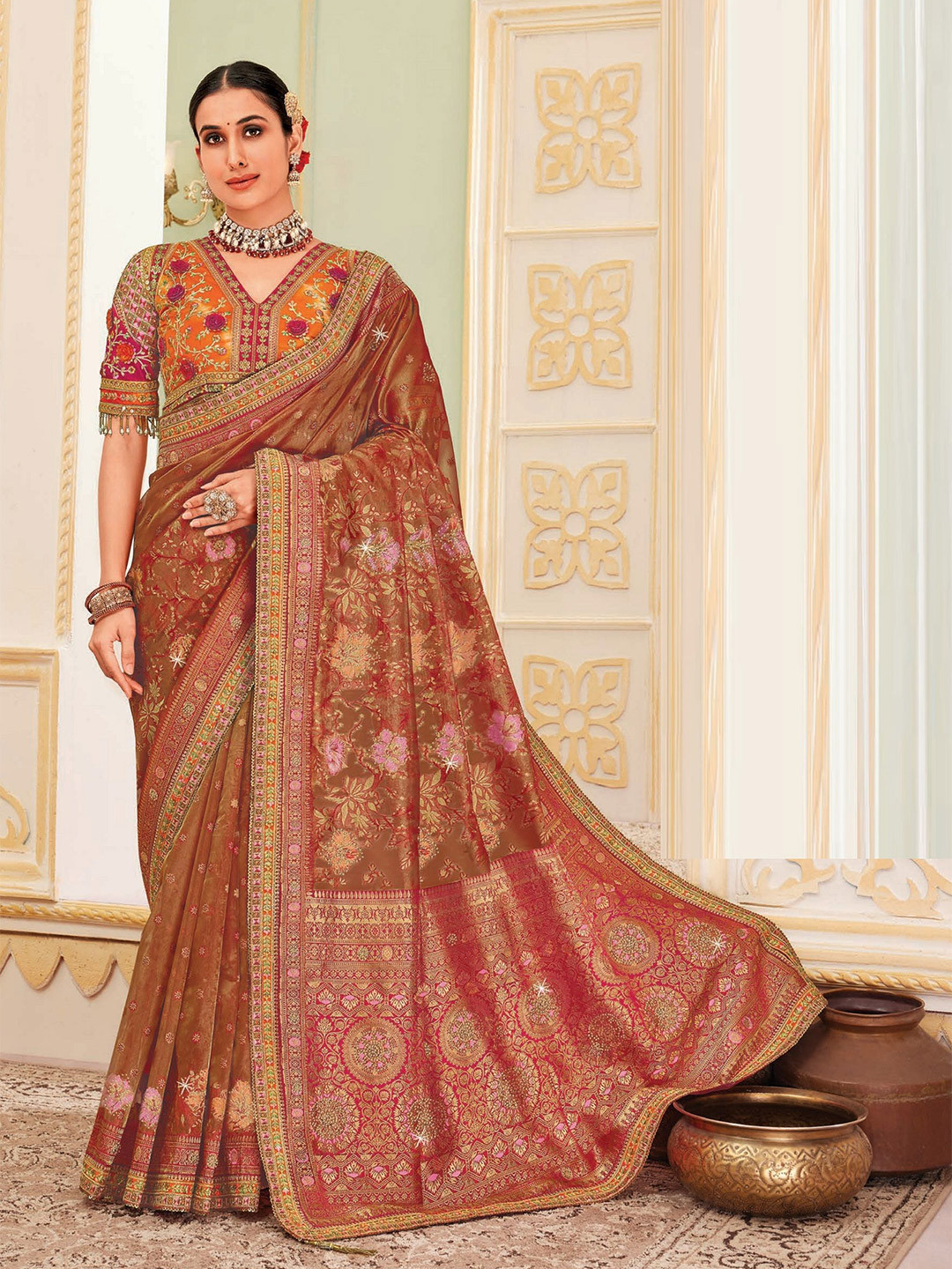

MAHALASA Ethnic Motifs Zari Art Silk Handloom Banarasi Saree, Brown