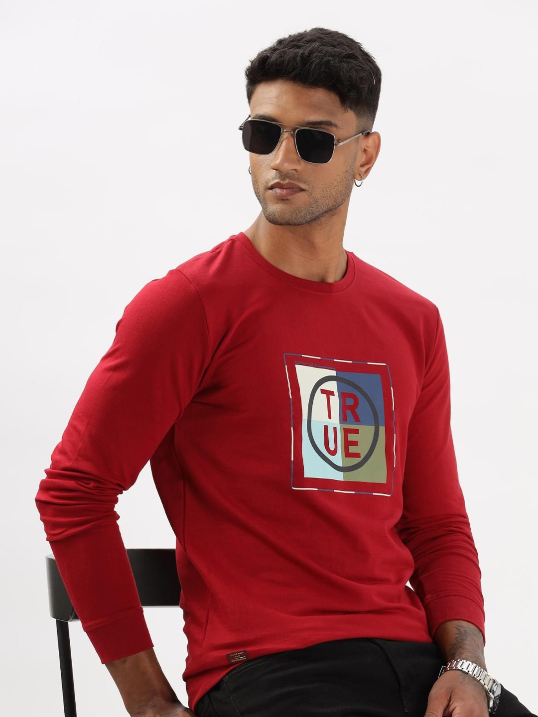 

COLOR HUNT Men Sweatshirt, Red
