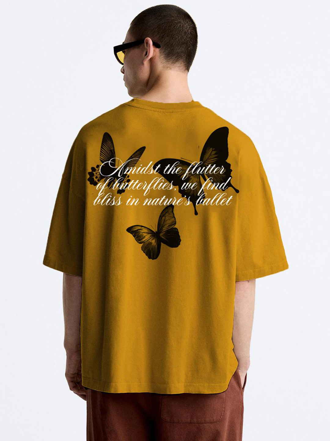 

AYCS Men Typography Printed Applique T-shirt, Yellow