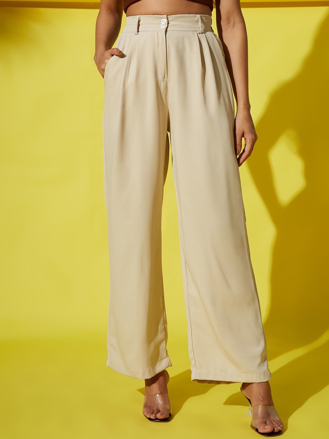 

CORSICA Women Loose Fit High-Rise Pleated Trousers, Off white