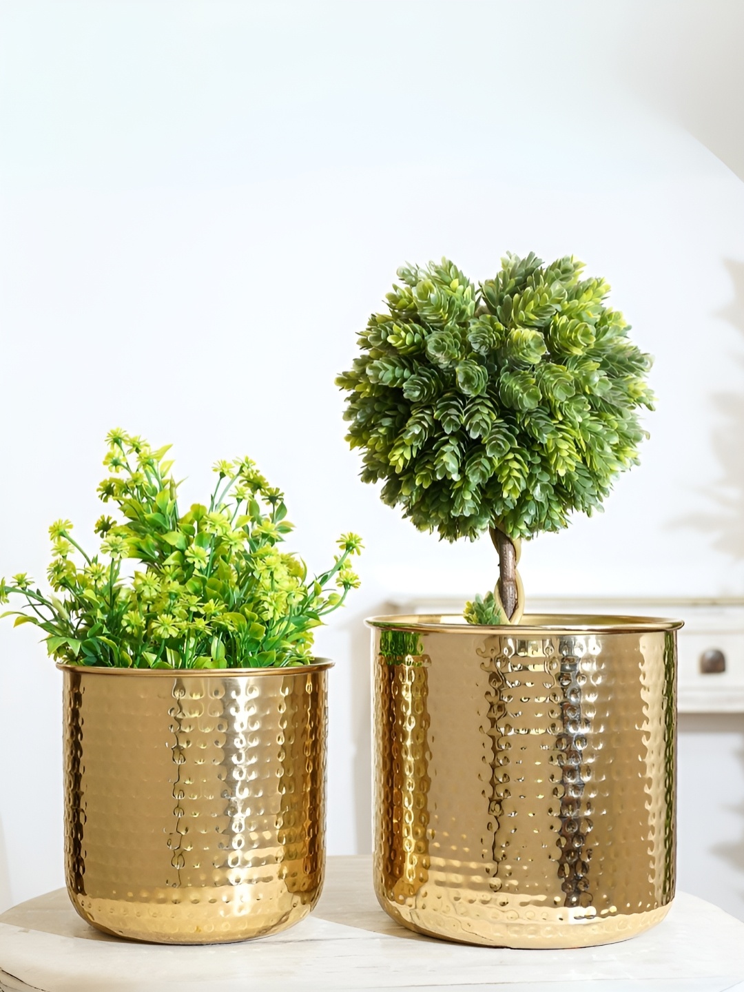 

BEHOMA 2-Pcs Hammered Indoor Planter, Gold
