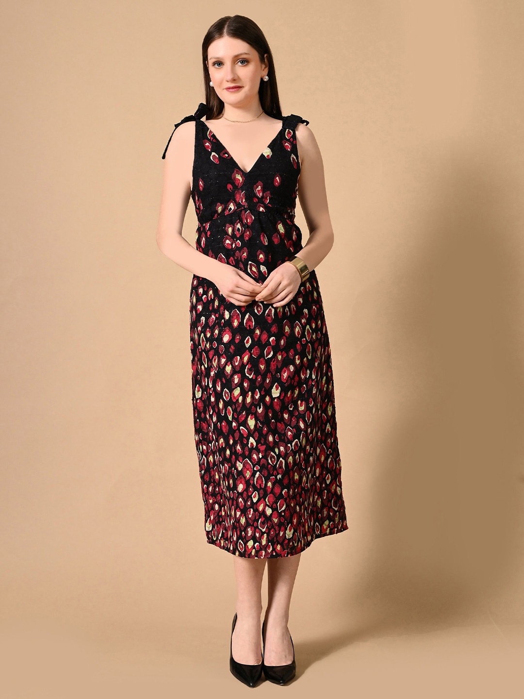 

PANDORNA Petals Printed Knotted Straps Black Maxi Dress