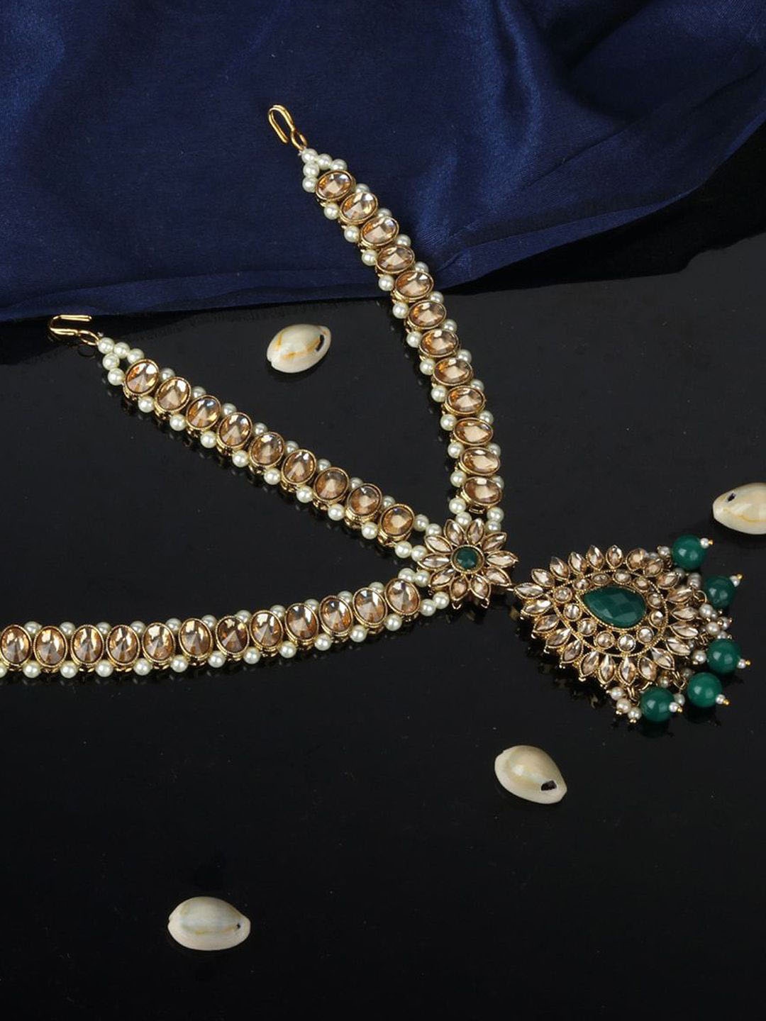 

Anouk Gold-Plated Artificial Stones and Beads Studded Matha Patti Head Jewellery