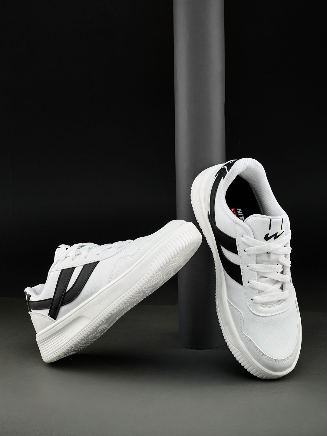 

Campus Women Colourblocked Sneakers, White