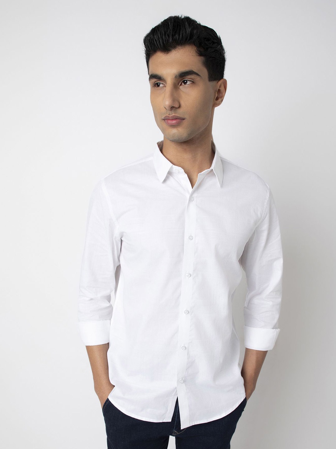 

MARK & ALBERT Men India Slim Fit Spread Collar Textured Cotton Casual Shirt, White