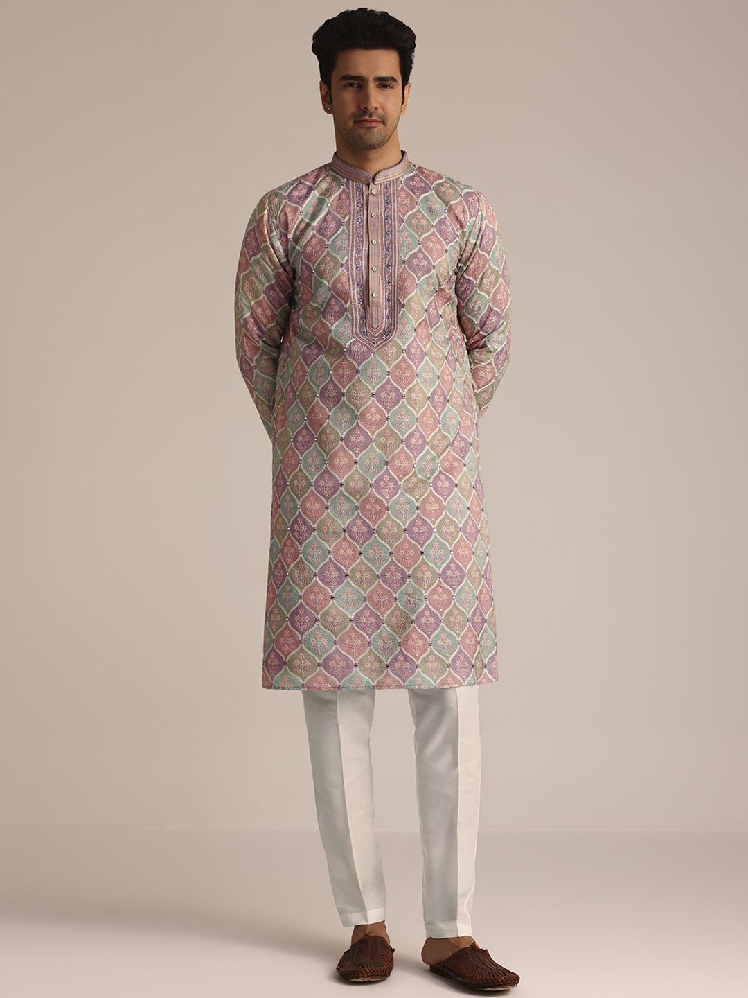 

KALKI Fashion Floral Embroidered Mandarin Collar Silk Straight Kurta With Trousers, Purple