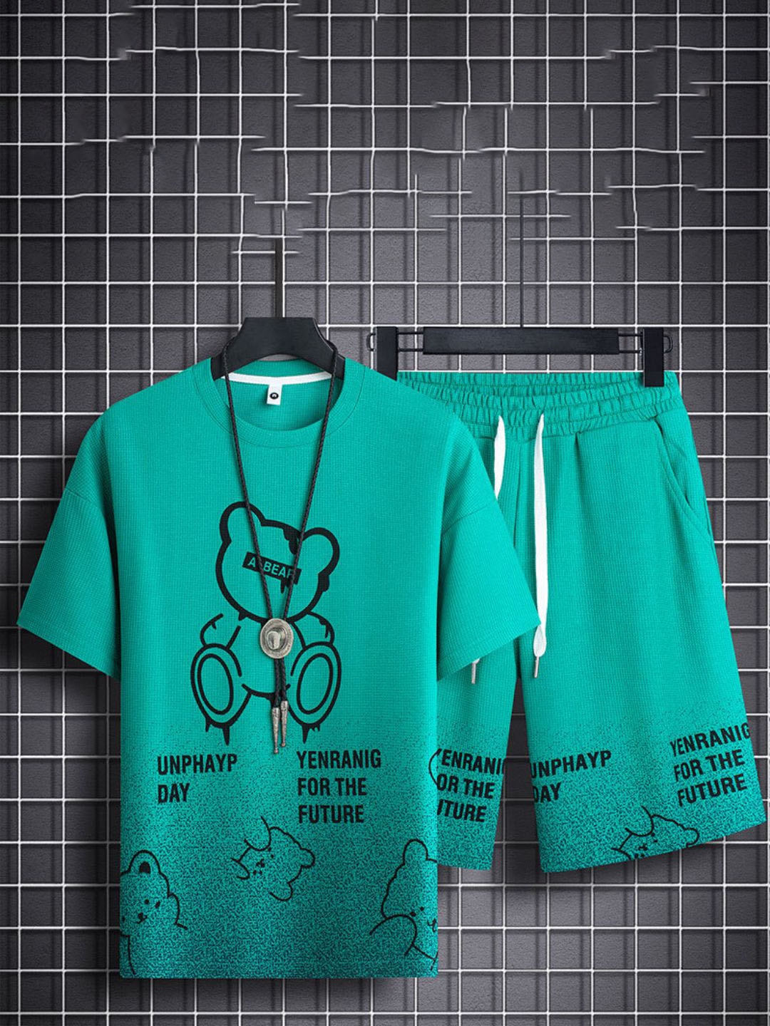 

StyleCast Printed Round Neck T-Shirt With Shorts, Green