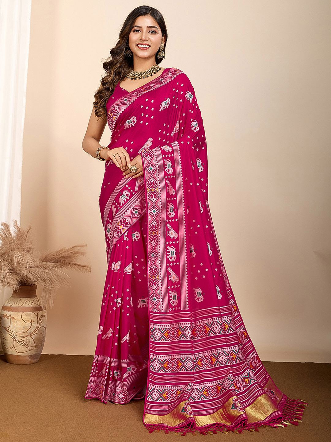 

Satrani Woven Design Pure Silk Designer Kanjeevaram Saree, Pink