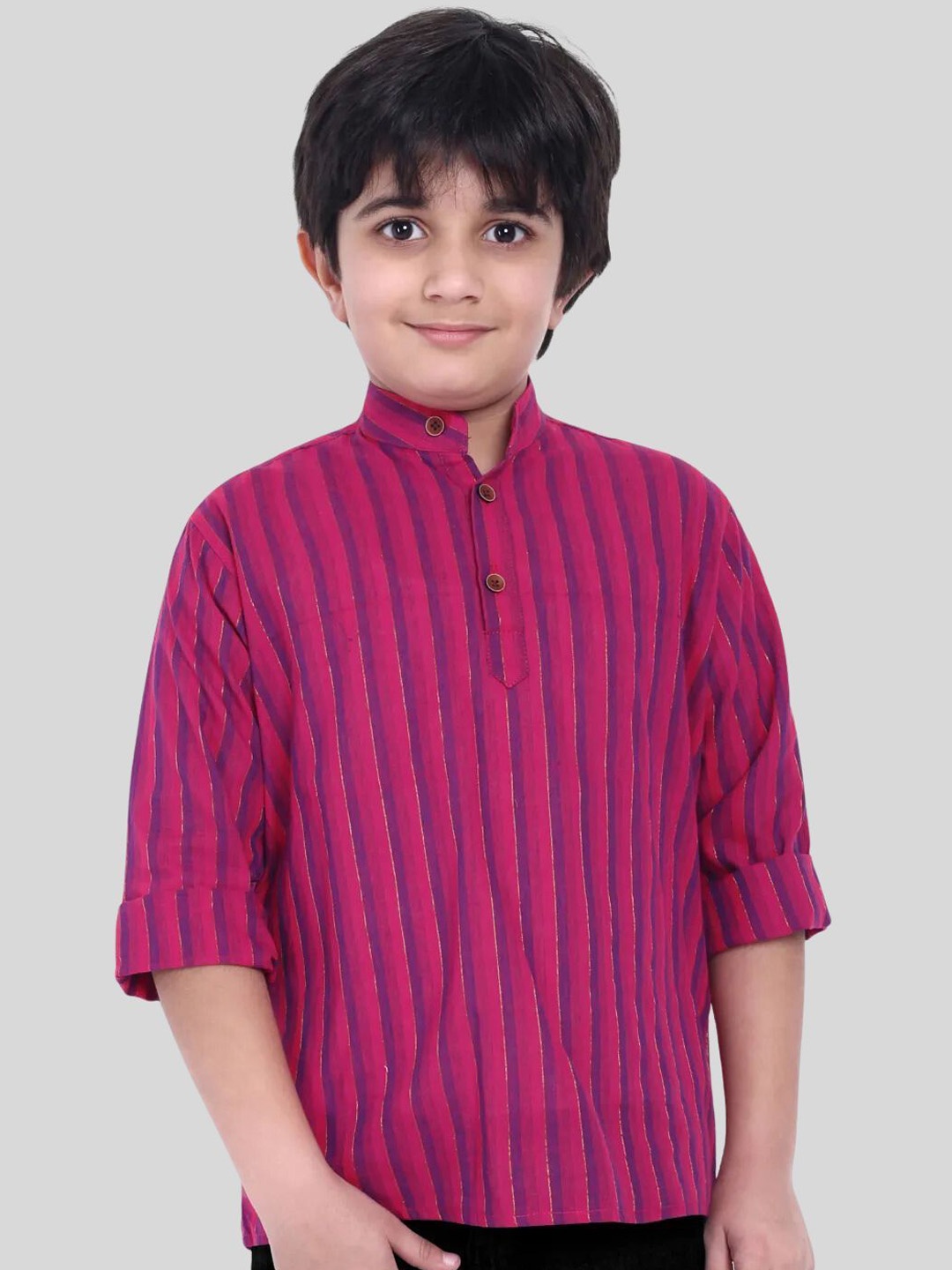 

MOSHI Boys Striped Band Collar Pure Cotton Straight Short Kurta, Magenta