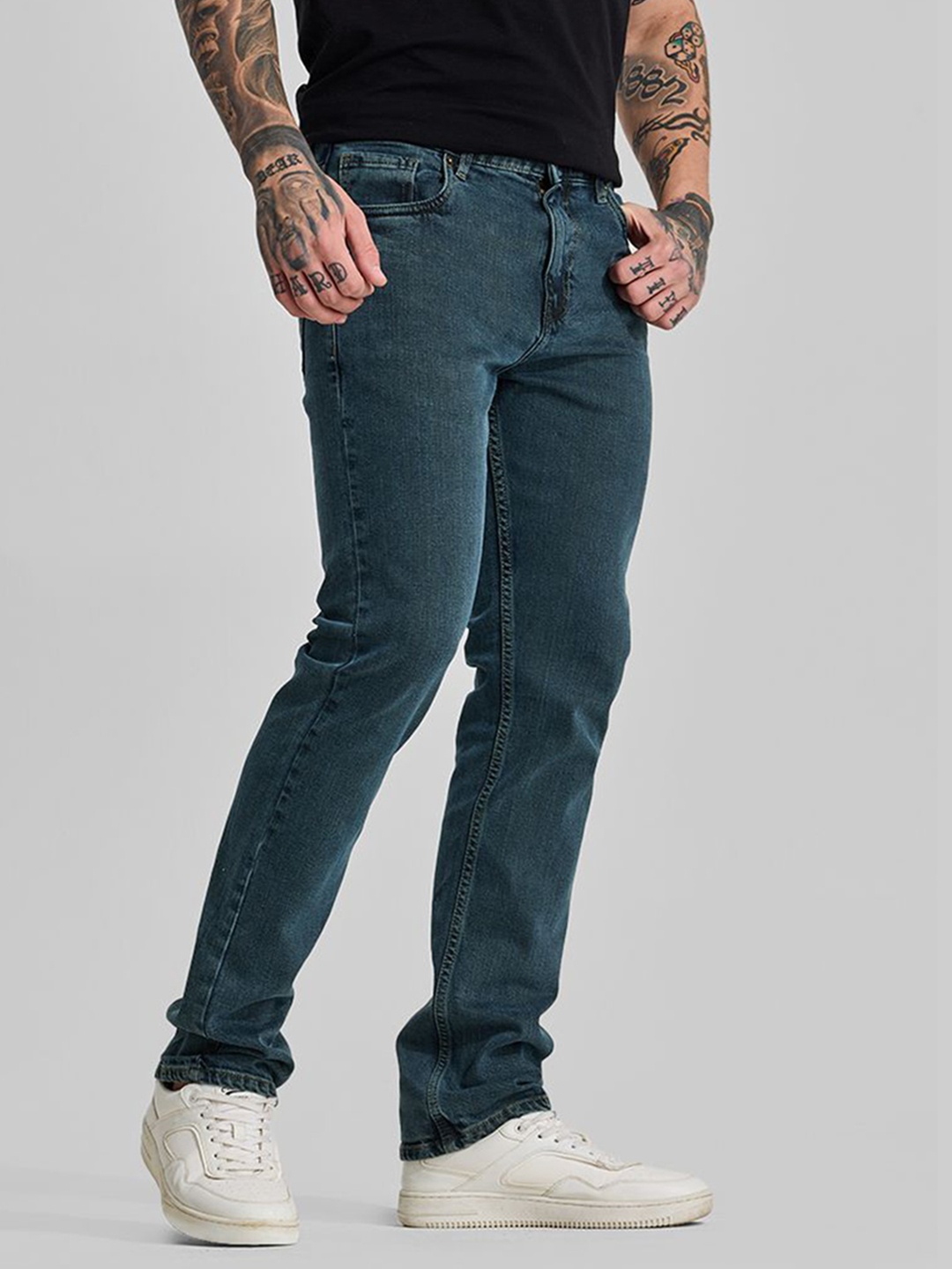 

Snitch Men Blue Straight Fit Jeans