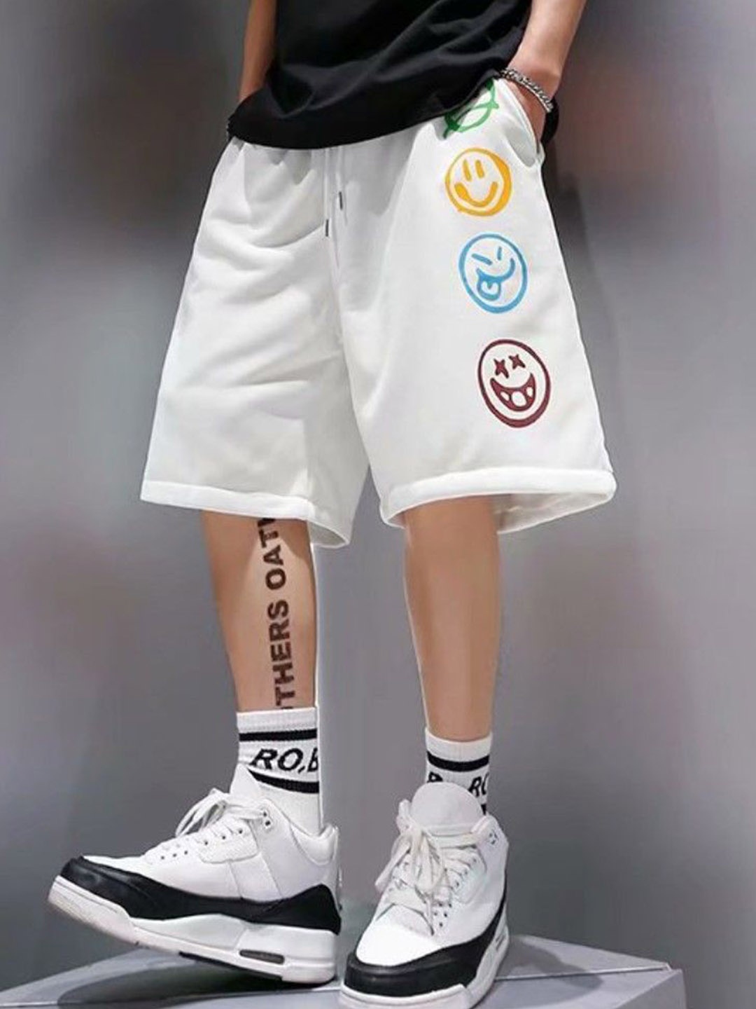 

StyleCast Men Printed Shorts, White