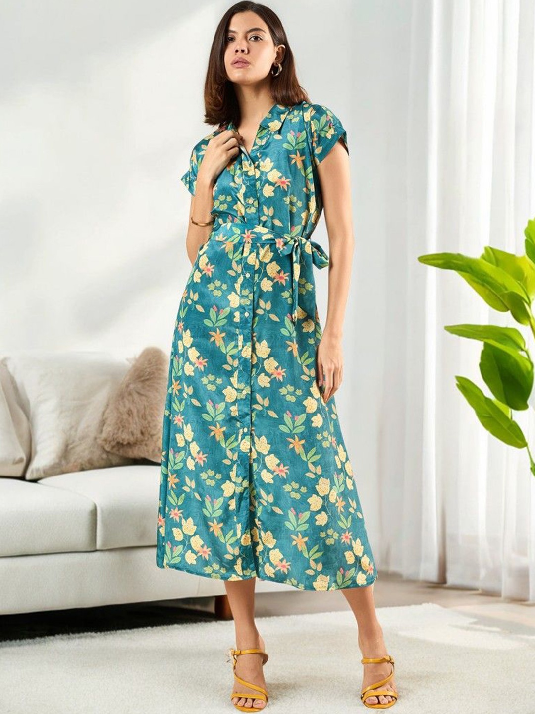 

ANJIR Women Floral Printed Midi Shirt Dress, Green