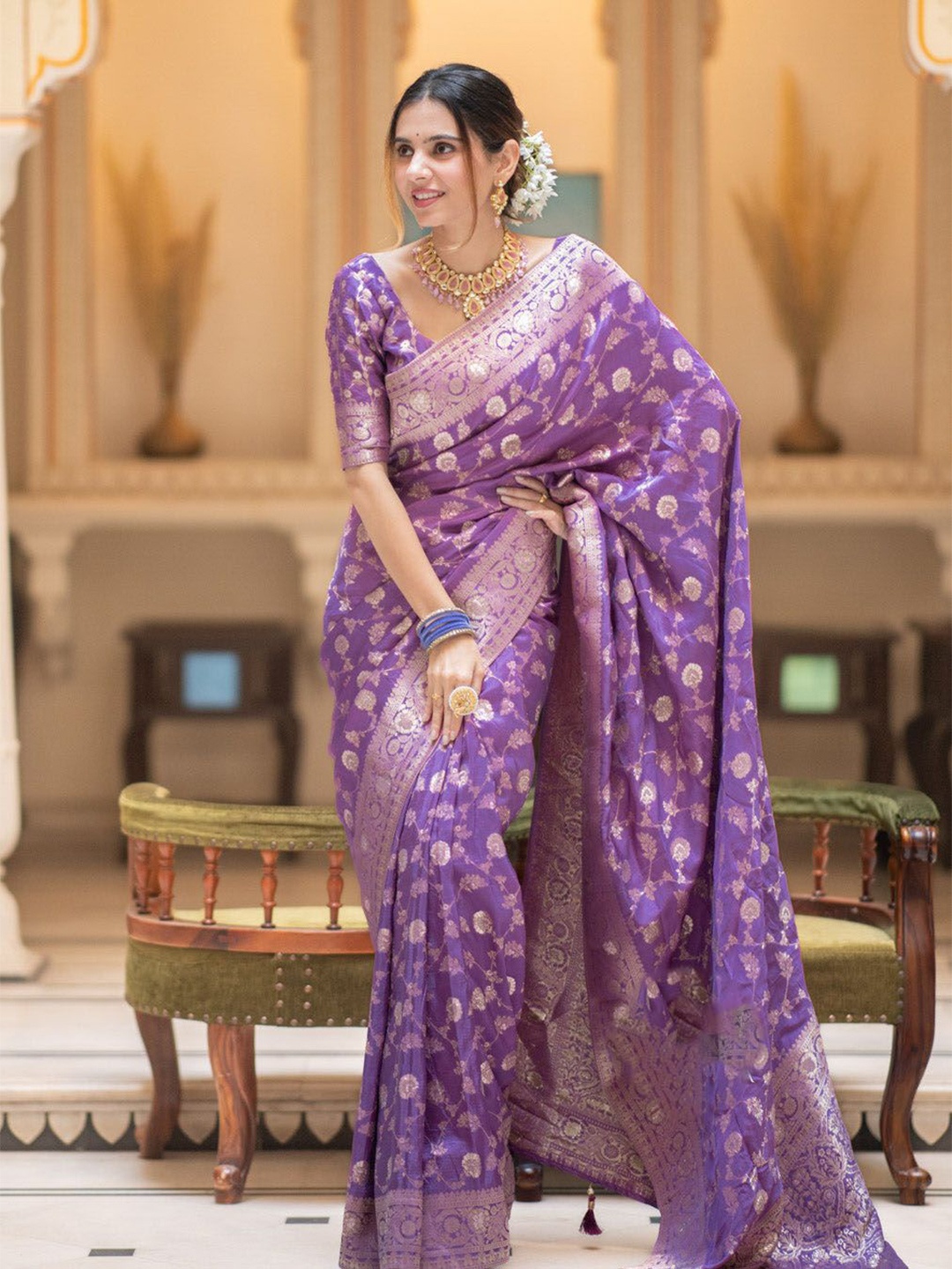 

LADY SHOPI Woven Design Zari Pure Silk Banarasi Saree, Lavender