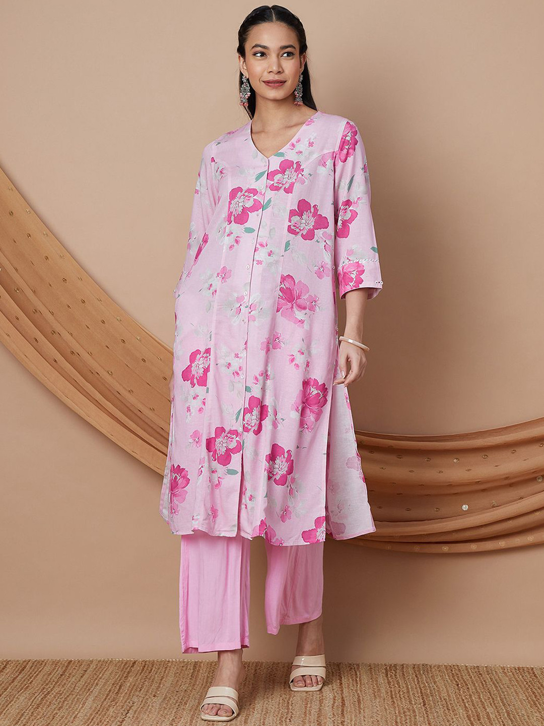

Melange by Lifestyle Floral Printed A-line Kurta, Pink