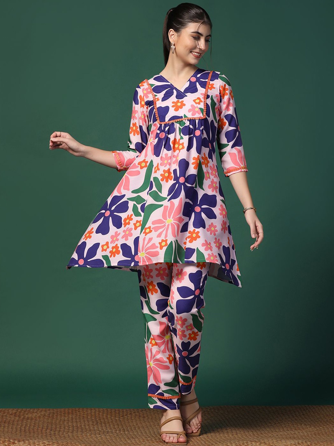 

Sangria Floral Printed V-Neck Tunic & Trouser, Pink