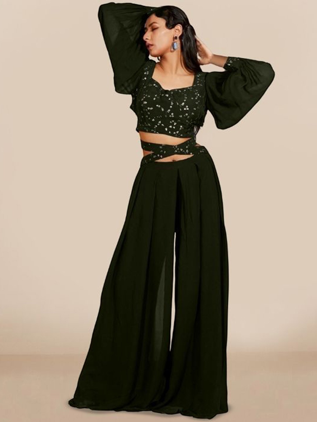 

PARROT CREATION Gopi Embroidered Sweetheart Neck Georgette Crop Top With Palazzos, Green